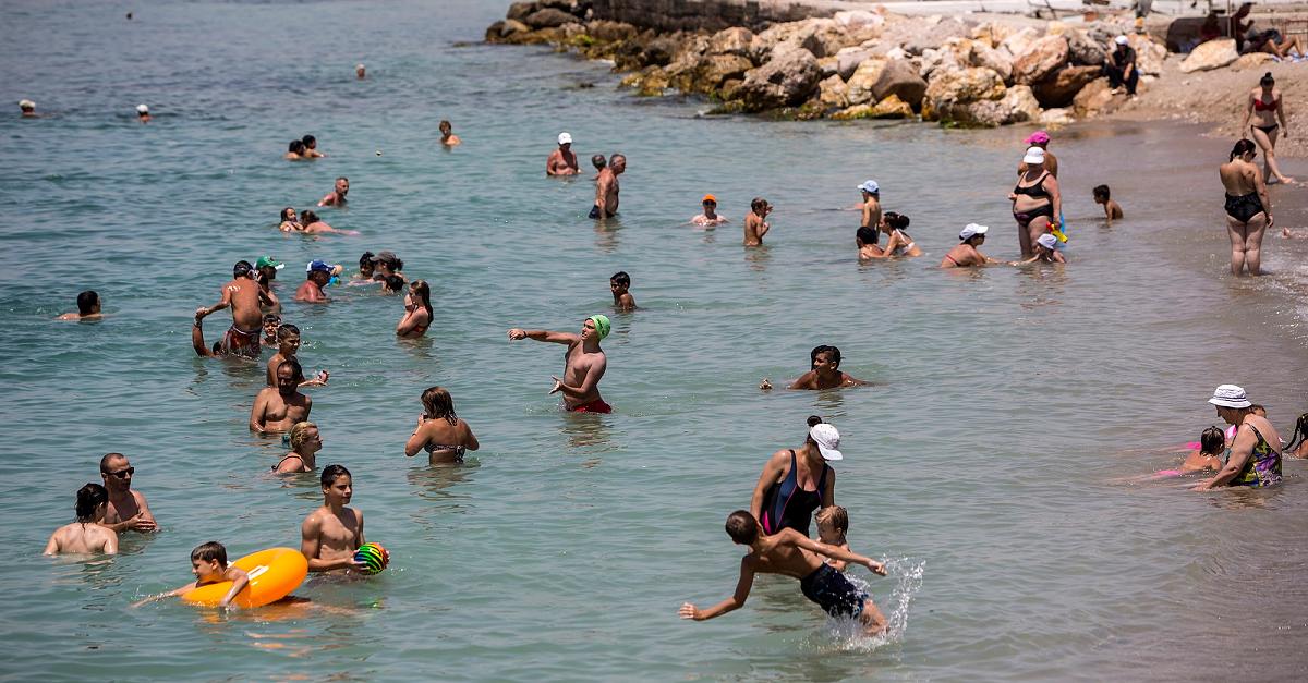 Deutsches Paar bucht Traumurlaub und landet auf der falschen Insel