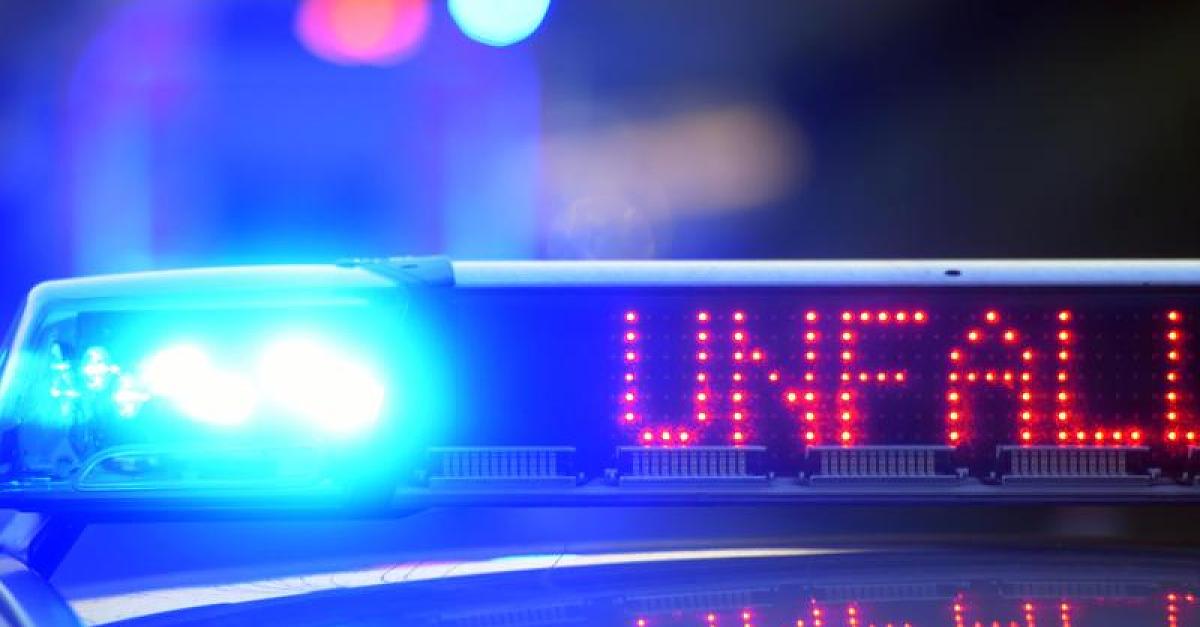 Fußgänger von Auto hinterhergeschleift und verletzt liegen gelassen - Fahrerflucht